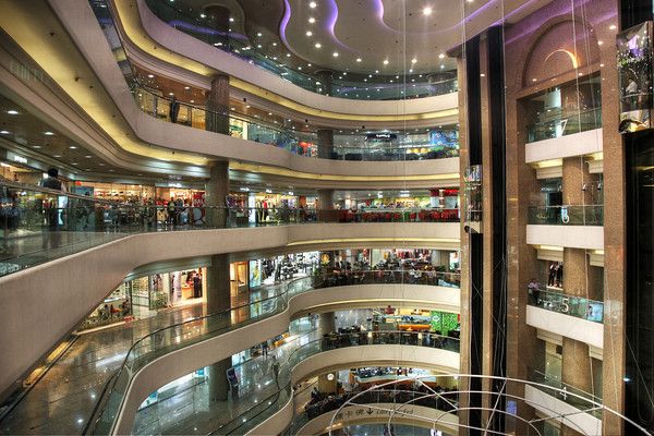 Image of the Times Square Mall in Hong Kong, metaverse