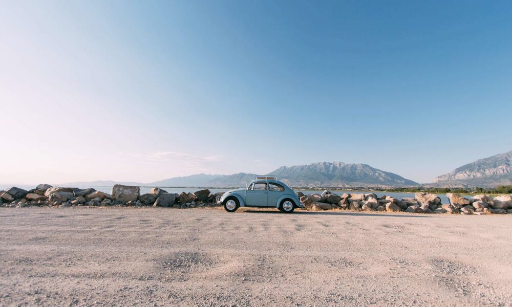 SAND treads water above a demand zone, can another wave of buying commence next week?